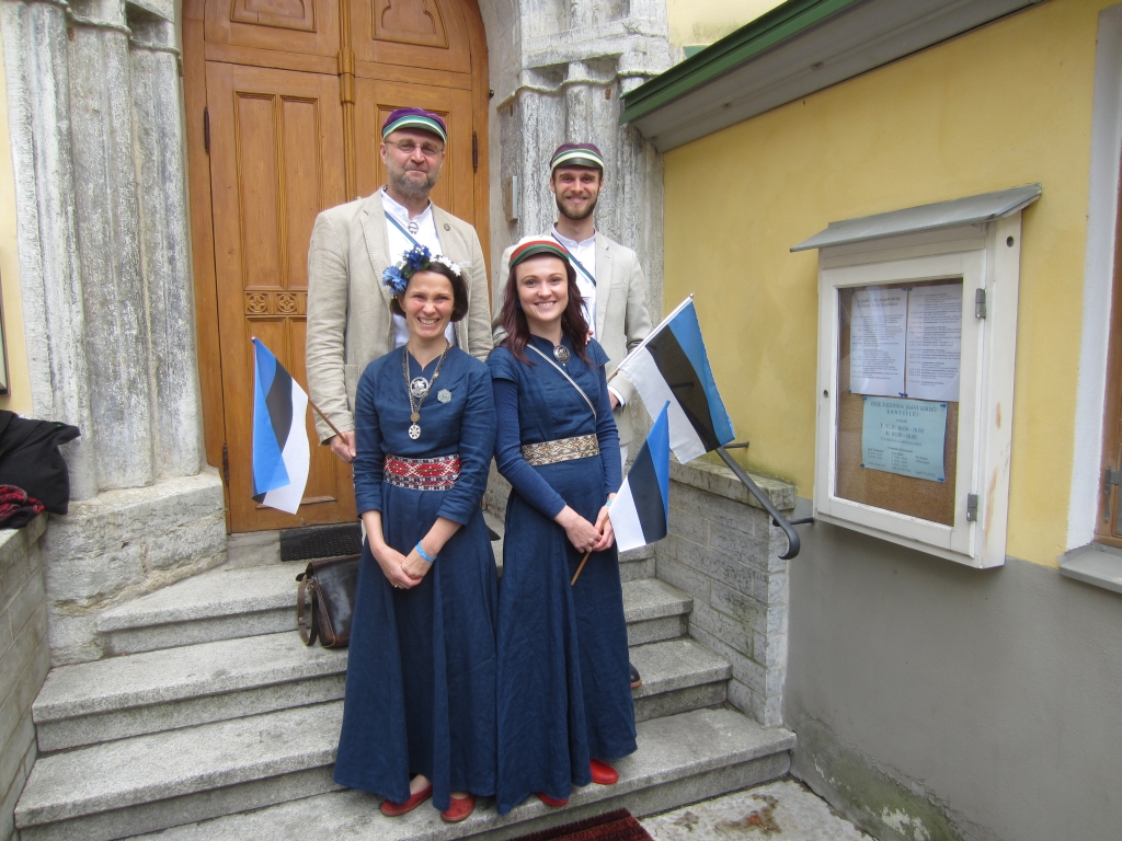 Perekond koorilauljad